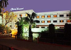 clarks varanasi hotel